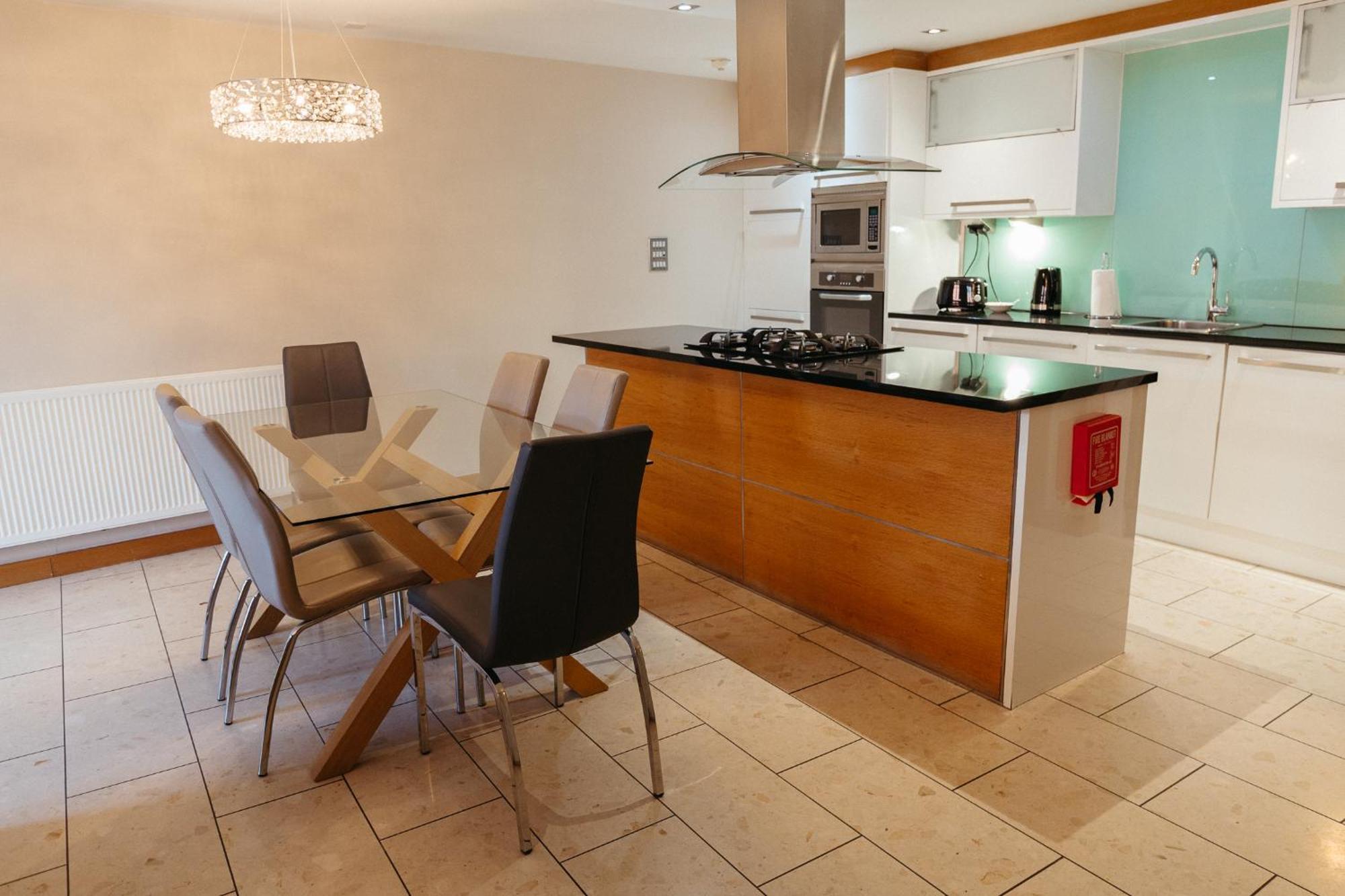 Superior 1 Bedroom Apartment