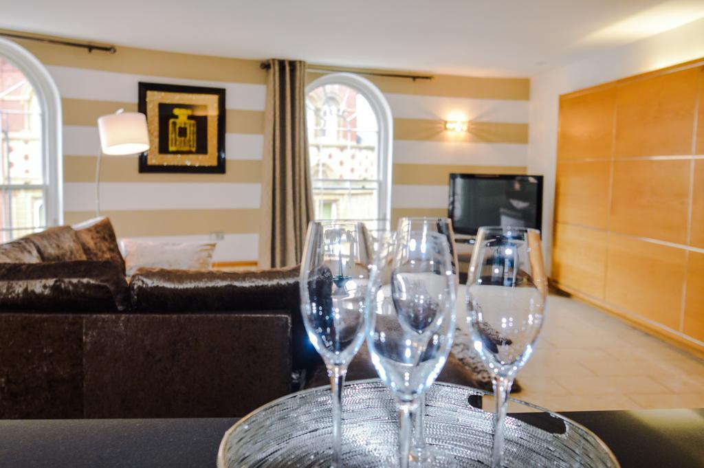 Large Superior 2 Bedroom Apartment